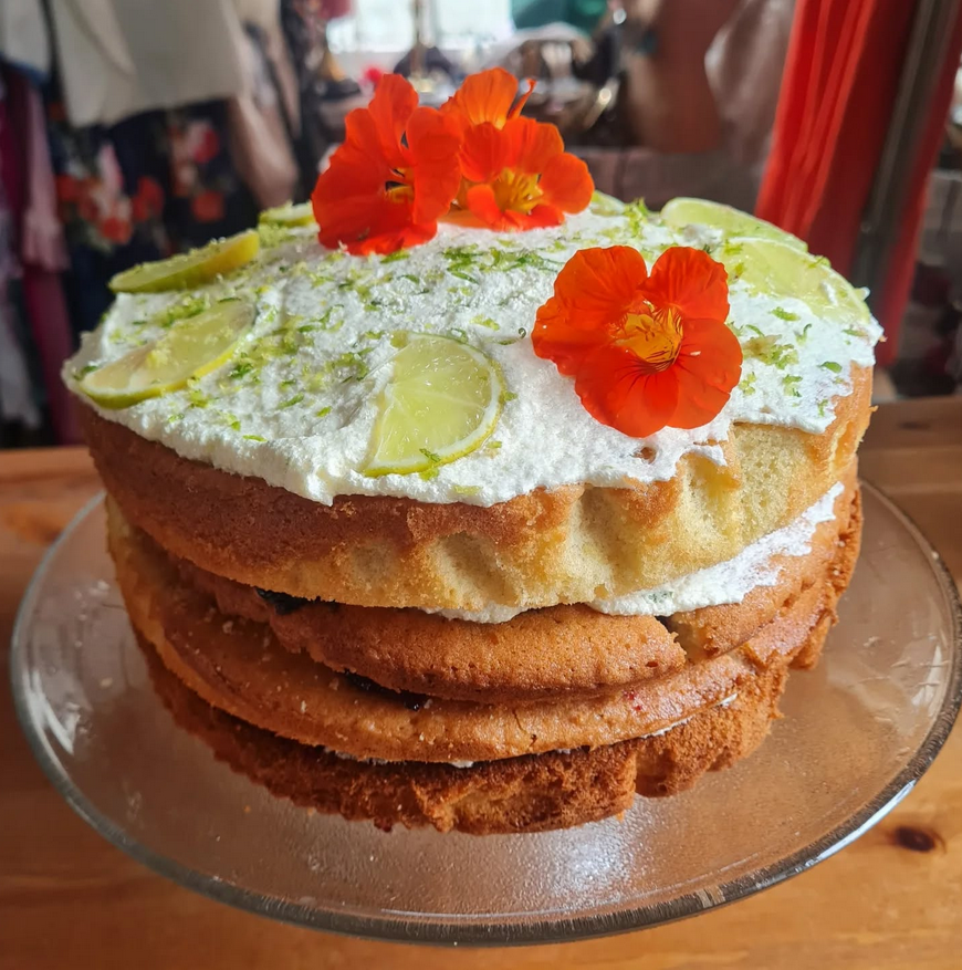 Amazing cakes chez « Cupboards and cakes »